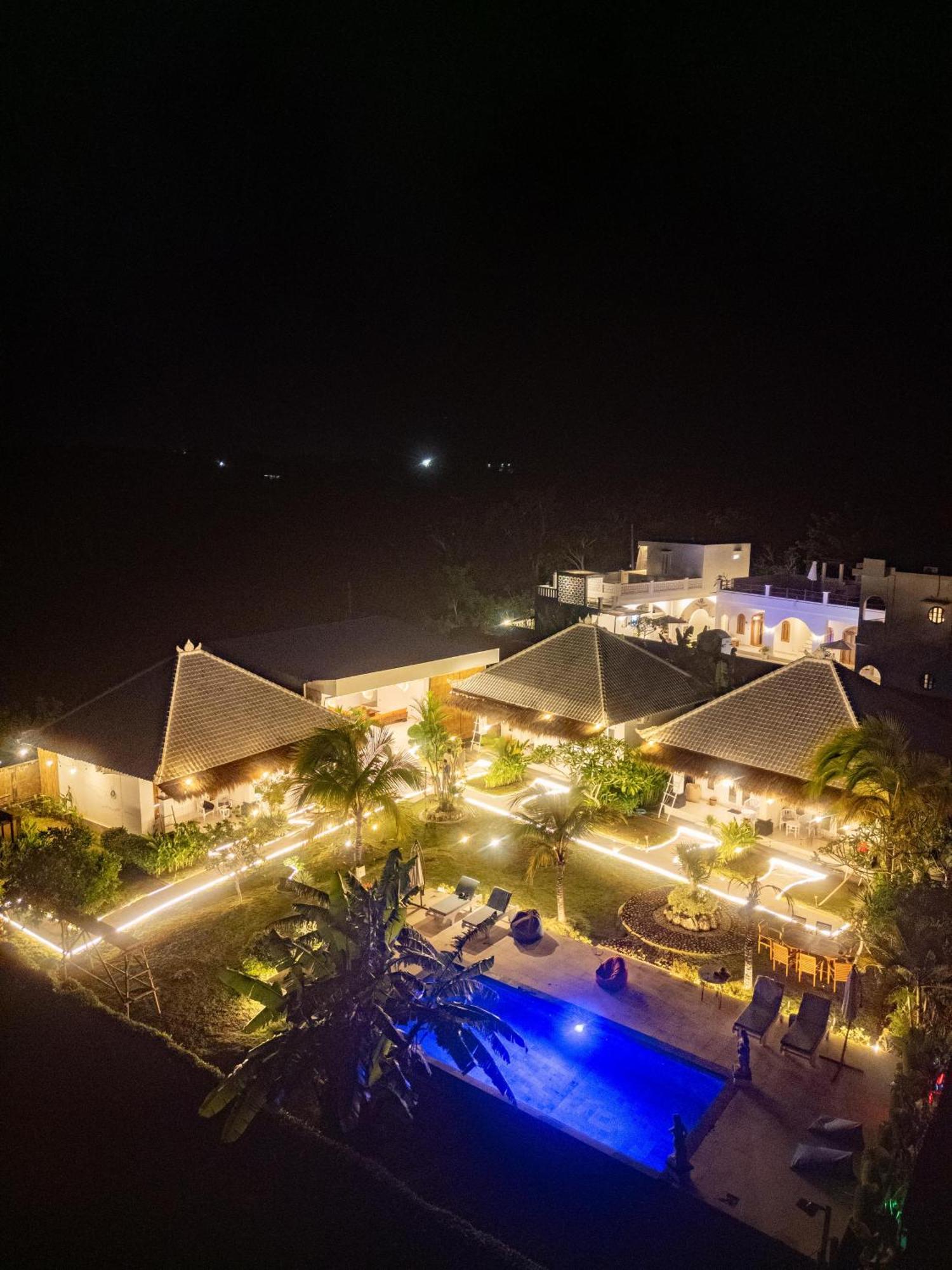 Sukacita Hill Hotel Uluwatu Buitenkant foto
