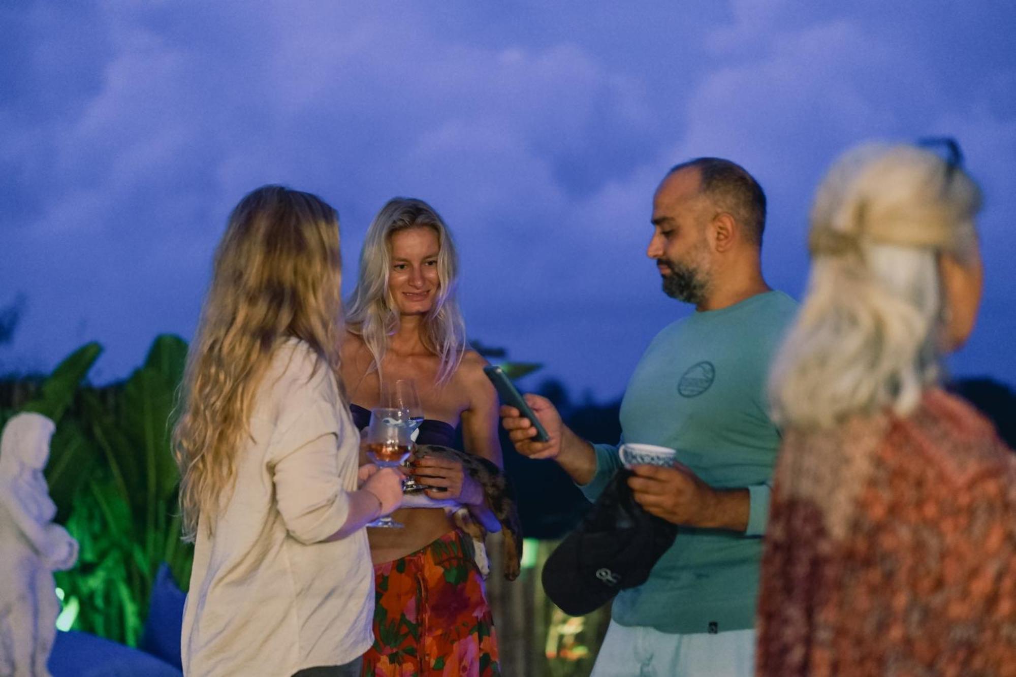 Sukacita Hill Hotel Uluwatu Buitenkant foto