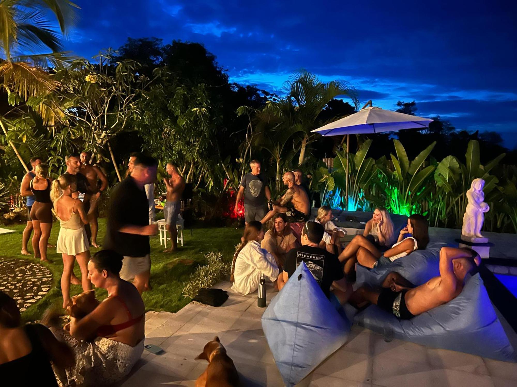 Sukacita Hill Hotel Uluwatu Buitenkant foto